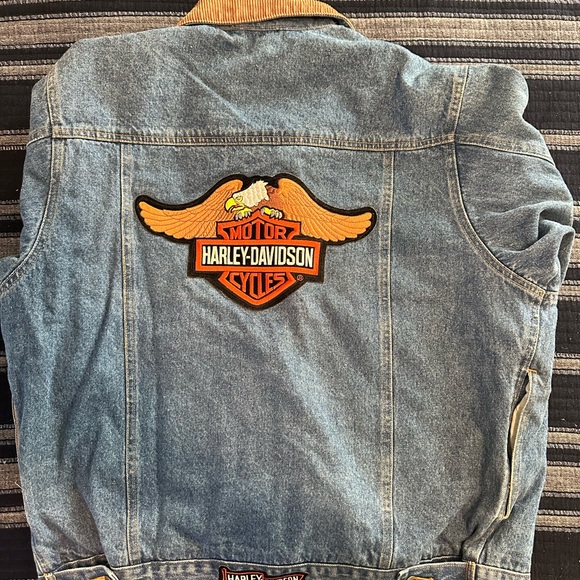 Harley Davidson (upcycled) Jean jacket Size L.  HP 🎉 - Picture 6 of 10